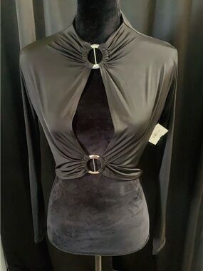 Black Ring-Detail Long Sleeve Women’s Dress Top